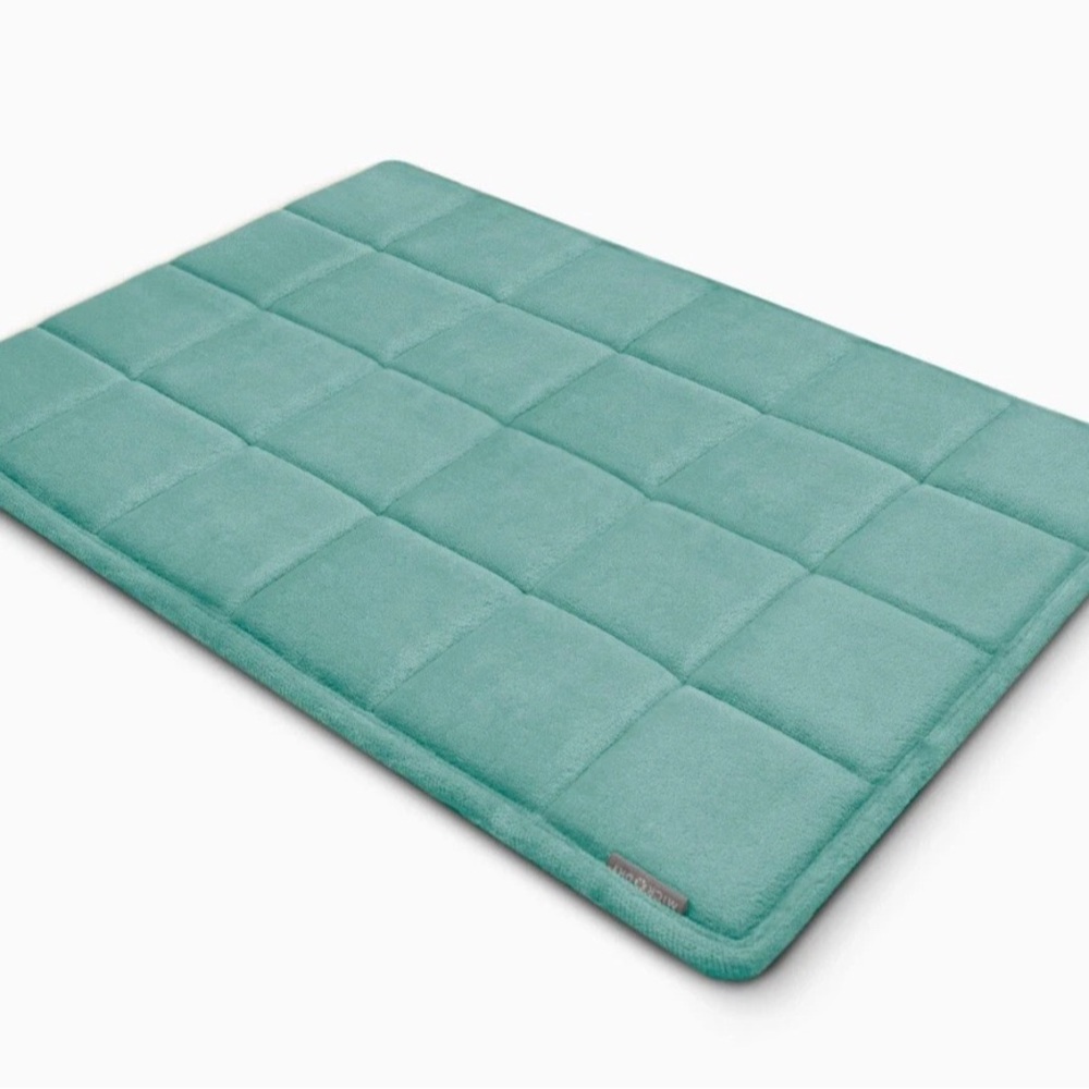 Teal aqua Quilted squares bath shower Floor Mat 20” x 32”